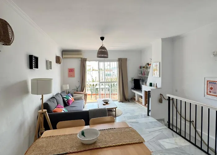 Beautiful Views, Pool & Just 10Min To The Beach